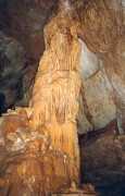Кружевные башни Мраморной пещеры. (660х1024) 99 Кб